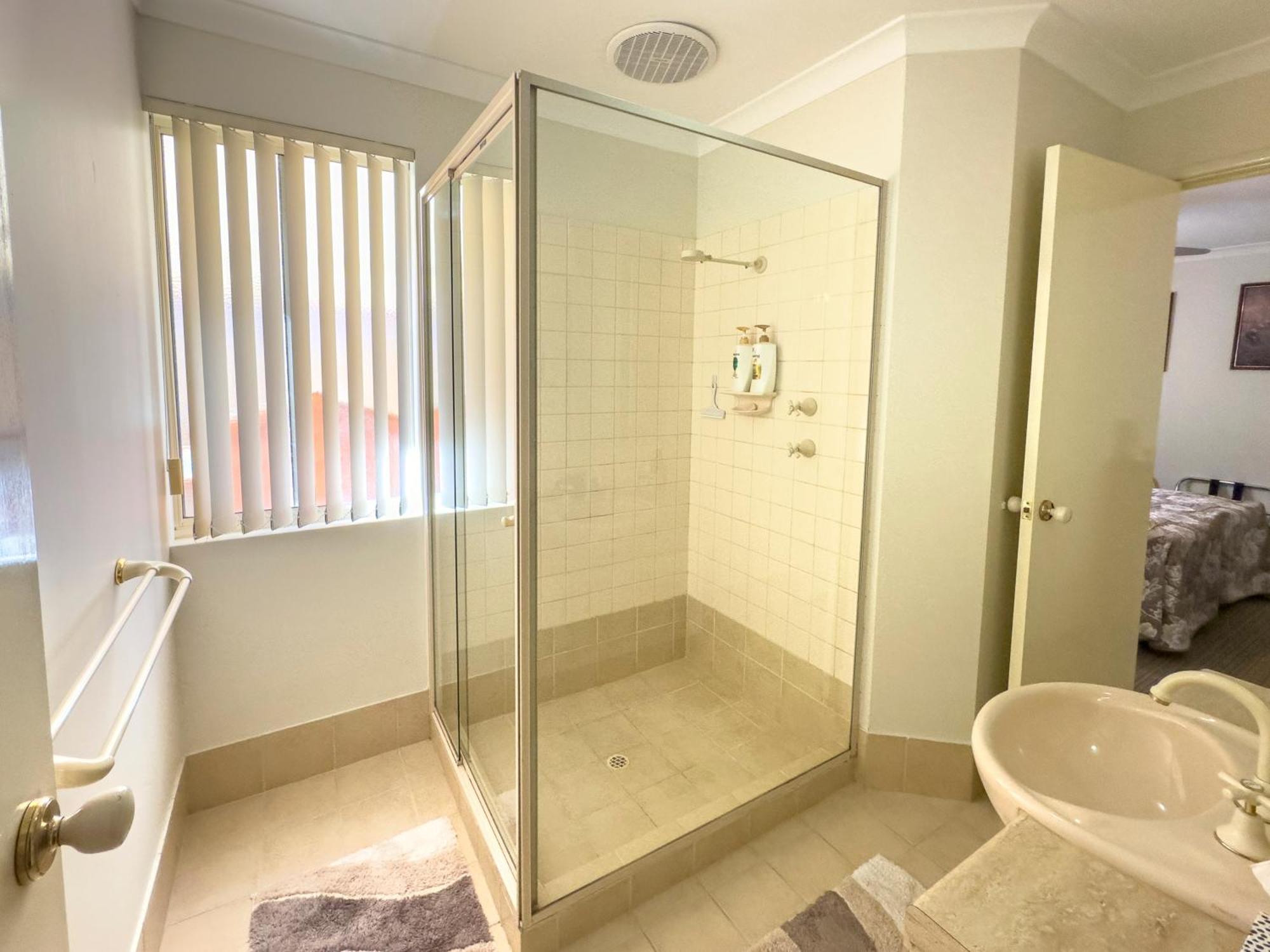 Ascot On Swan Bed & Breakfast Perth Exterior photo